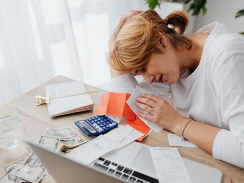 Ansiedade Financeira: Sinais, Causas e Hábitos que Ajudam