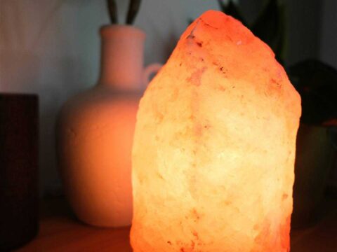 Luminária de Sal do Himalaia: Vale a Pena? Review Completo Com Nota 4,7 na Amazon