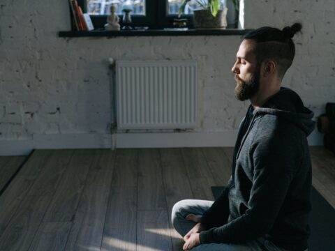 Mindfulness: O Que É, Benefícios Reais e Como Praticar em 5 Passos
