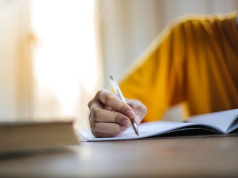 TDAH em Adultos: 8 Sinais e Como Lidar no Dia a Dia